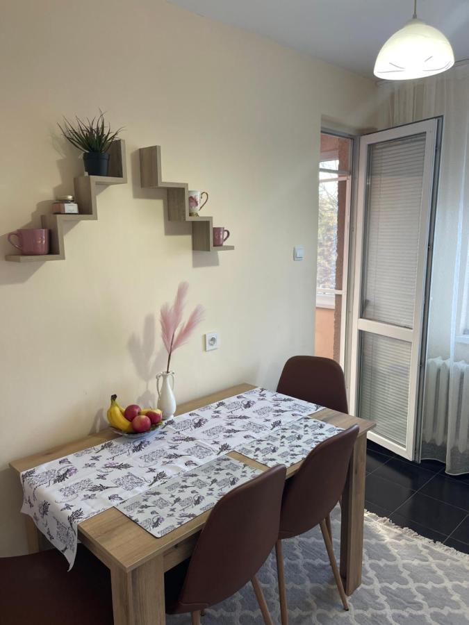 Ruse Park View Apartment Bagian luar foto
