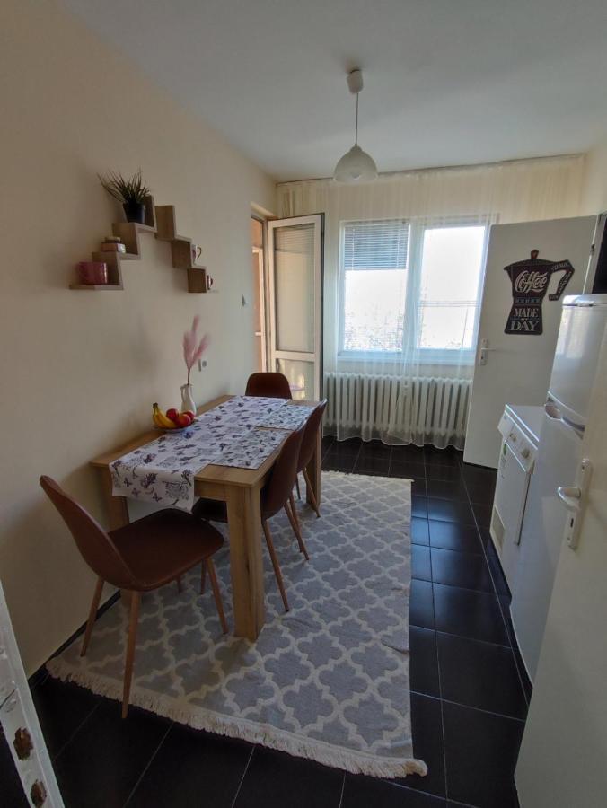Ruse Park View Apartment Bagian luar foto